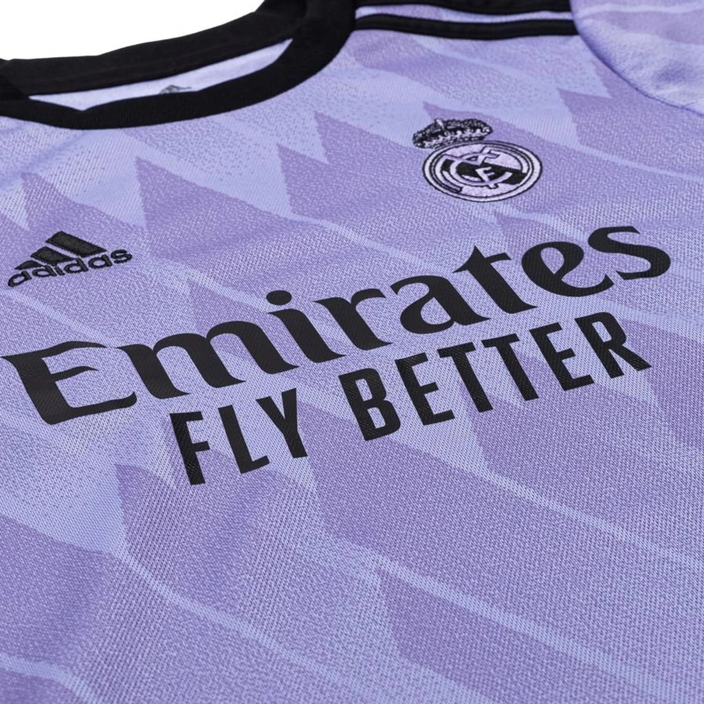 Maillot Real Madrid Violet – Édition extérieur 2022/2023 - Prestige Maillot