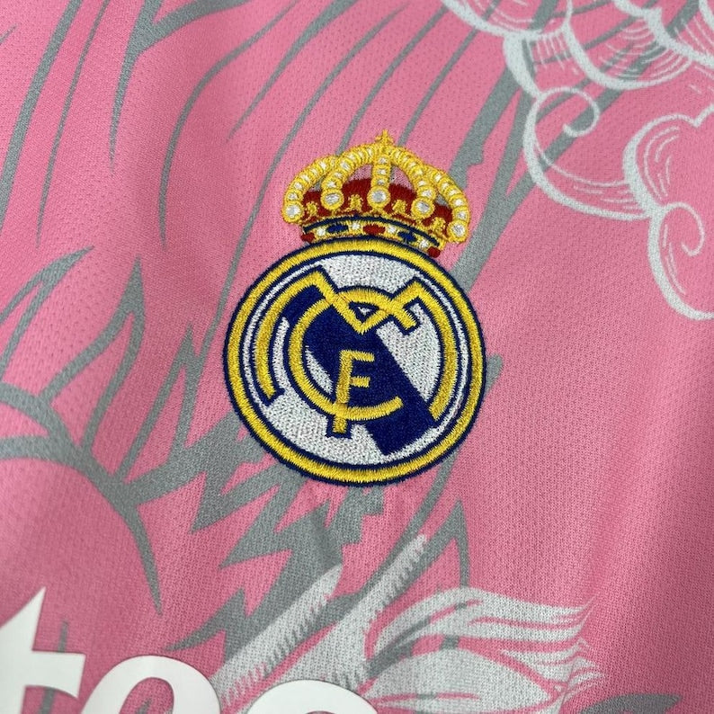 maillot real Madrid rose dragon concept
